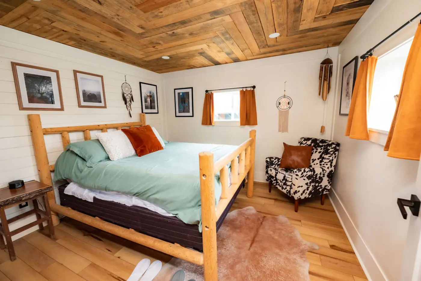 Photo 3 of Cowboy Bunkhouse hot tub/lake/farm/nature