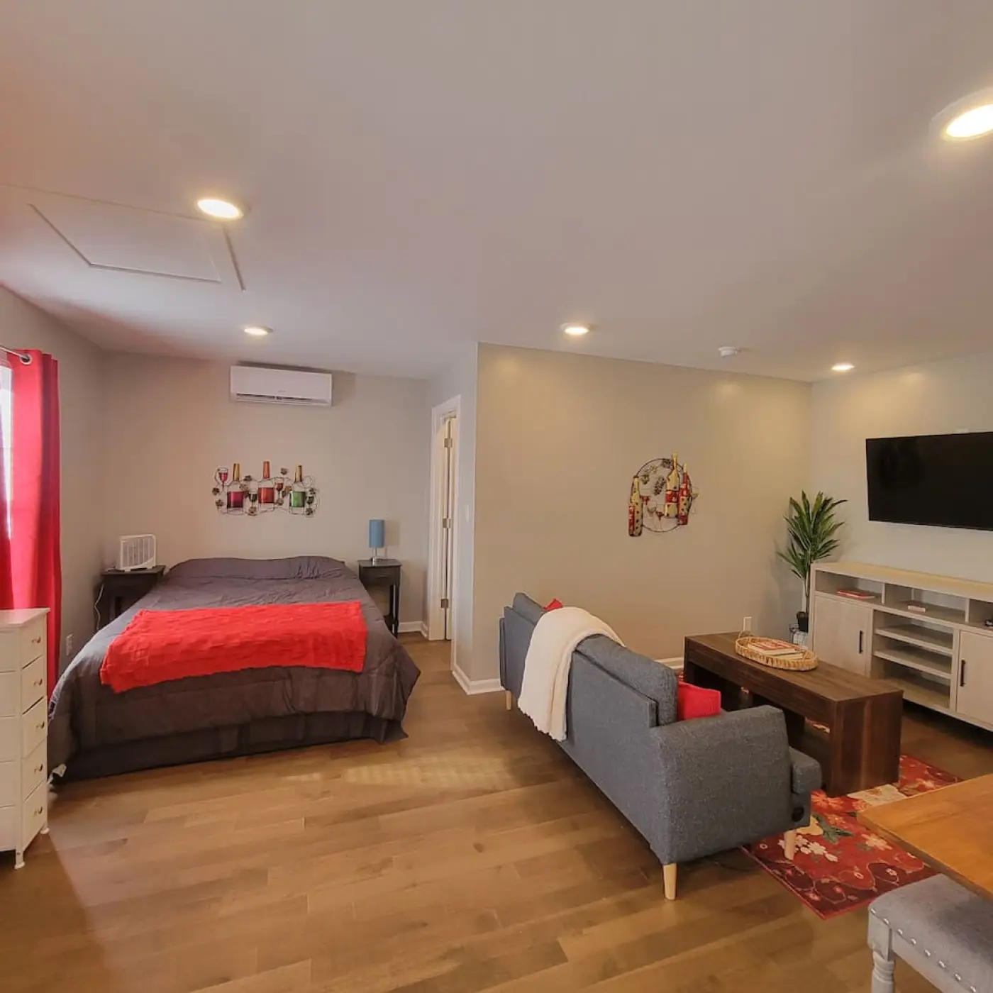 Photo 5 of Modern Carriage House Escape – Rest, Work, Explore