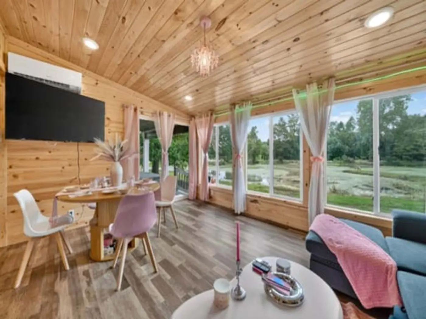 Photo 3 of Rosey Rodeo — Tiny Cabin with Hot Tub & Lake Views